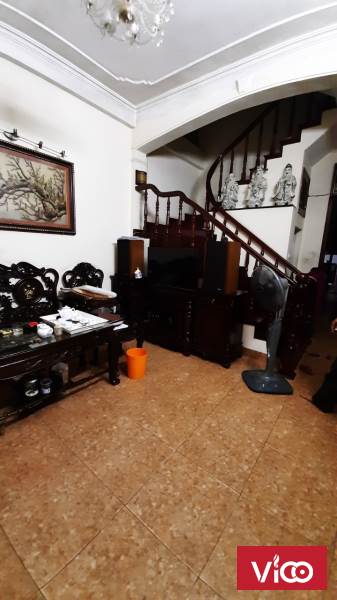 Bán gấp nhà Ái Mộ, Nguyễn văn cừ 60x4 tầng chỉ 4 tỷ