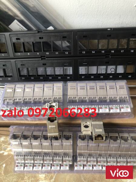 Thanh đấu nối Patch Panel chống nhiễu Cat6A 48 cổng 760162818 UNP6ADM2U48