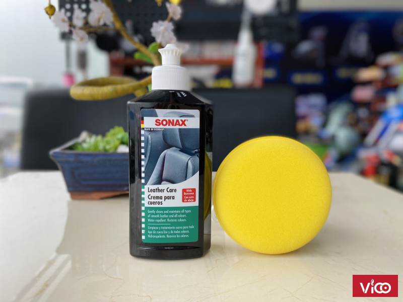 Kem Bảo Vệ Da Sonax Leather Care Lotion Và Mút Dưỡng