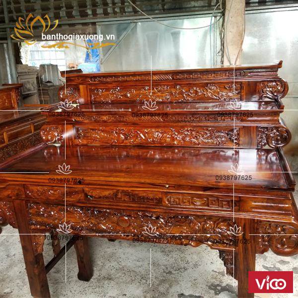 Bàn thờ gia tiên đẹp với kiểu dáng cùng họa tiết đa dạng độc đáo