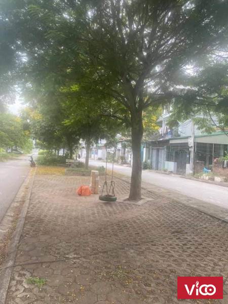 Bán đất đầu phố Ngô Gia Tự,đường ô tô tránh,vỉa hè rộng,kinh doanh đỉnh,50m,mt 4m,giá 3,8 tỷ.