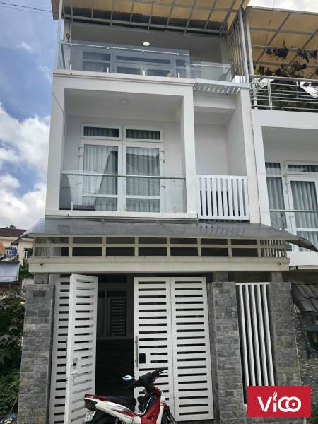 Nhà Đất Đà Lạtcần bán nhà Cách đươ g chính nguyễn đình chiểu 100m gần nhà thờ tạo tác Gần chợ phan