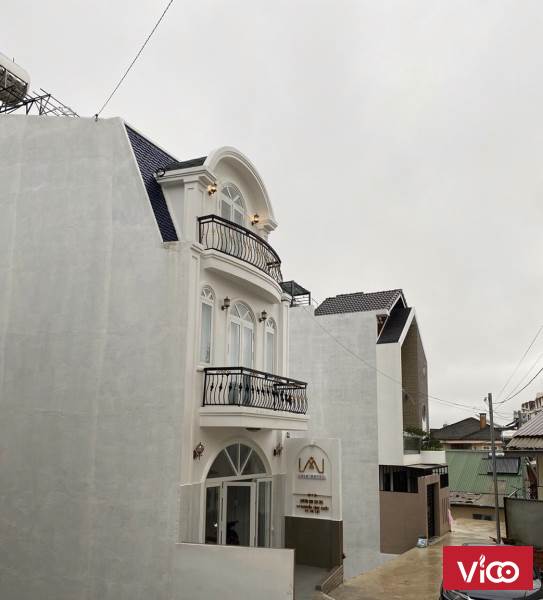 Nhà Đất Đà Lạt cần bán căn nhà đang kinh doanh khách sản rổng rãi thoải mái sắp để tết nên cần bán