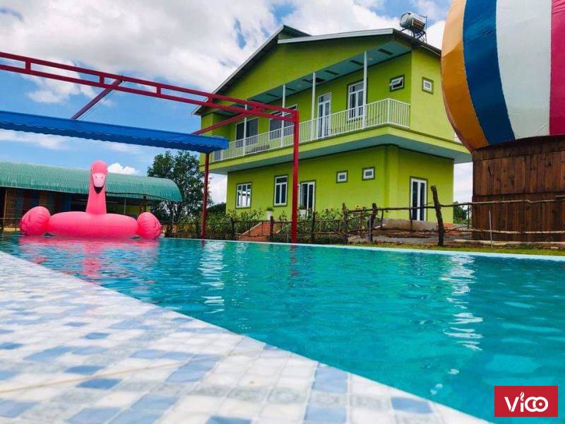 Cần Bán Đất Đà Lạt diện tính rộng trong đó đã bao gồm Homestay,hồ bơi nước