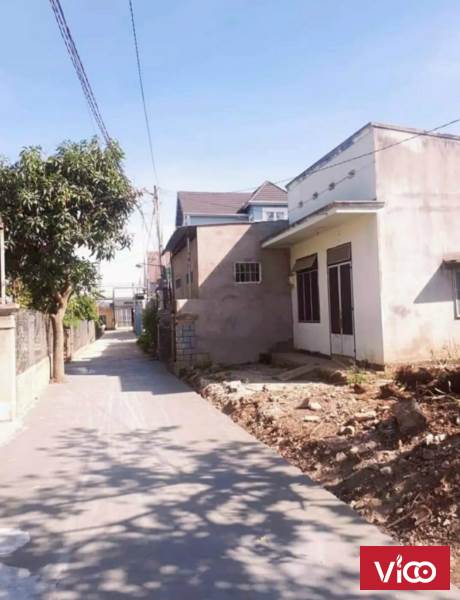 Cần bán Nhà Đà Lạt nằm ở Đúc Trọng có sổ riêng xây dựng đừng rộng rãi thaoir mái