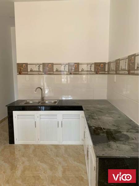 Nhà Đất Đà Lạt cần bán nhà Gần chợ trường học. Nhà mơi xây. Kiến cố .phòng thông thoáng