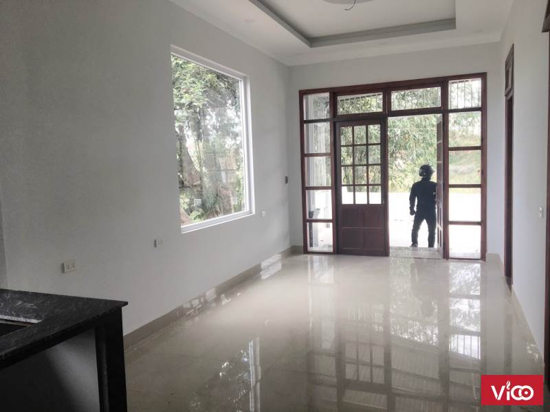 Nhà Đất Đà lạt cần bán nhà có đường oto rộng sân rộng khu vực an ninh thích hợp cho