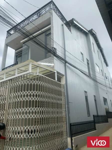 Cần bán nhà Đà lạt Đường ôtô rộng rãi thoải mái khu đông dân cư yên tĩnh an ninh tốt