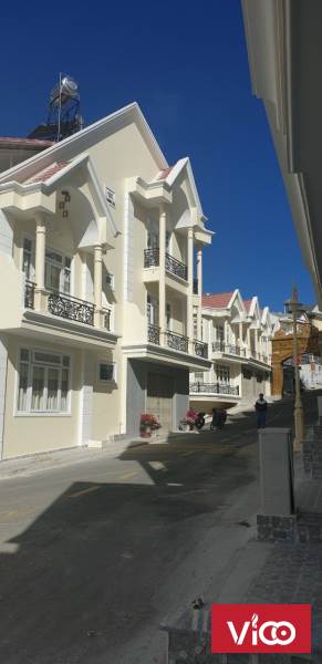 Nhà đất Đà Lạt cần bán nhà nằm khu nghĩ dưỡng nguyễn trung trực dân cư đông đúc an