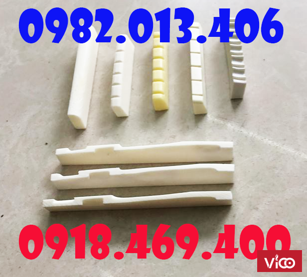 Bán ngựa đàn guitar