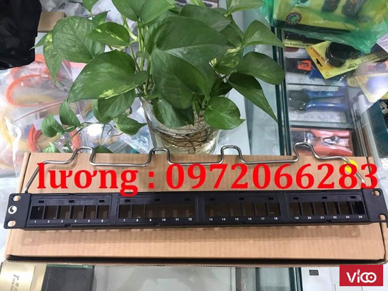 Thanh đấu nối patch panel 24 cổng cat5e UTP,1U mã 760237040 913751912