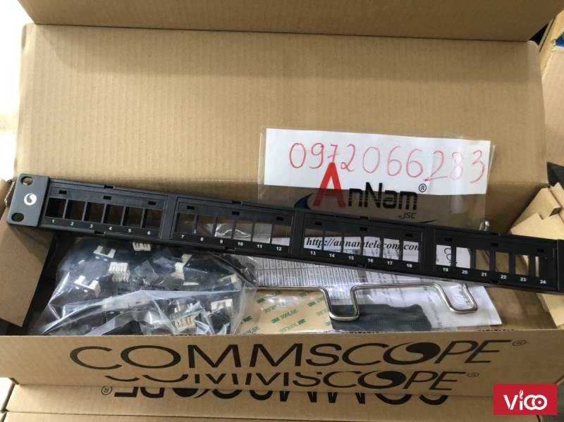 Thanh đấu nối patch panel 24 cổng cat6 UTP,1U mã 760237040 913750552