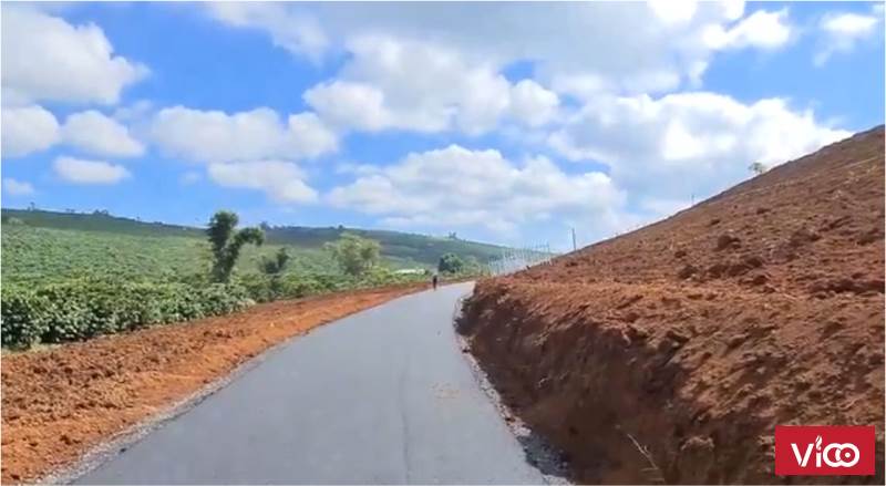ĐẤT BIỆT THỰ TRIỀN ĐỒI VIEW SĂN MÂY BẢO LỘC DUY NHẤT 2,47 Triệu/m2, SỔ ĐỎ TRAO TAY, 8x42,5m