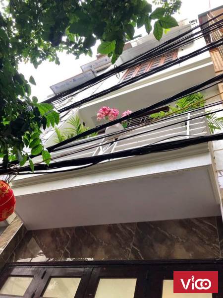 Bán nhà view Hồ Tây cực đẹp. 30m 5T chỉ có hơn 3 tỷ, ngồi tại nhà ngắm Hồ Tây là có thật.