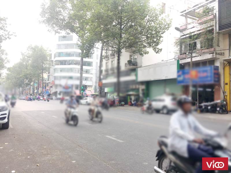 Cho thuê nhà mặt tiền An Dương Vương P4 Q5 cạnh Vietcombank