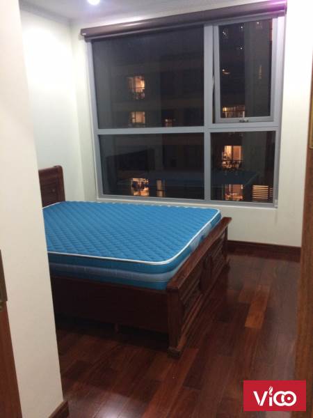 Vinhomes Gardenia 3PN full nội thất giá 17tr.Hướng ĐN view bể bơi.Lh0974310600