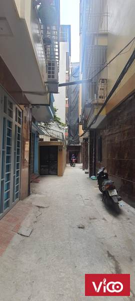 Bán nhà Nguyễn Khang, 36m 5 tầng MT 4.2m, 4.25 tỷ