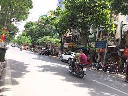 Chính chủ cho thuê nhà mặt phố Nguyễn Thái Học, DT 123m2x3 tầng, Giá 60tr/th LH 0901771269