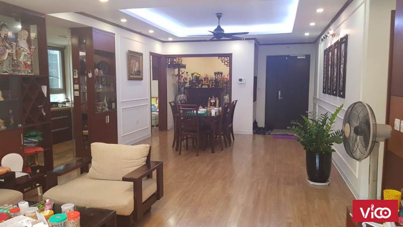 Bán gấp căn hộ 3PN tại Chung cư Mandarin, Trung Hoà, Cầu Giấy, Hà Nội. Giá tốt