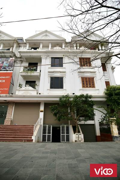 Chính chủ cho thuê căn hộ shophouse KĐT thành phố Giao lưu, DT 95.6m2x 5 tầng Giá 60tr/th LH