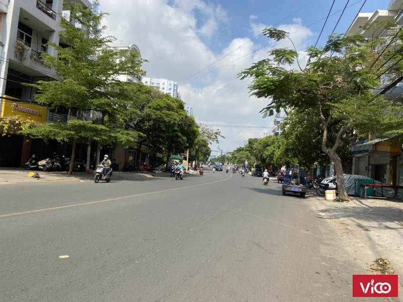 Nhà 2 MT Chu Văn An Bình Thạnh 8x30 190tr/m2