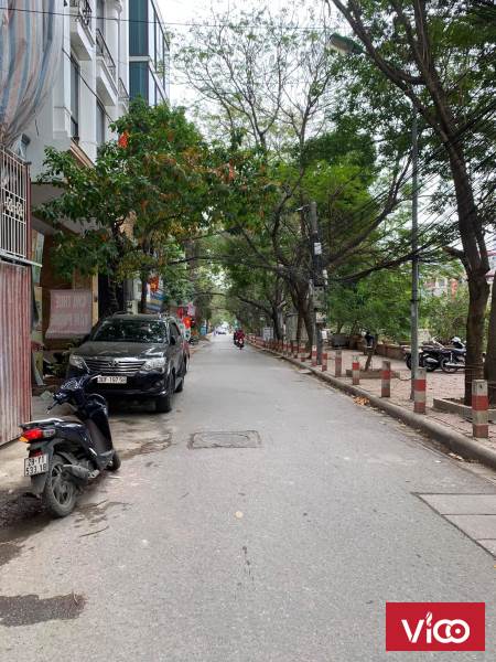 Bán gấp nhà riêng Phố Chùa Láng, Q. Đống Đa. LH 0846 282 986.