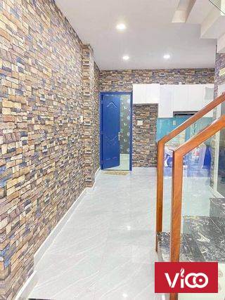Ngân hàng siếc Bán GẤP nhà 56K Trần Hưng Đạo, Phường 7, Quận 5, ô tô đỗ cửa, 39m2, 2 lầu, giá chỉ 5