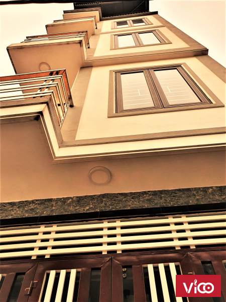 Nhỉnh 3 tỷ có nhà đẹp 190m2 Nguyễn Đức Cảnh, ba gác, ngõ thông, hồ Đền Lừ