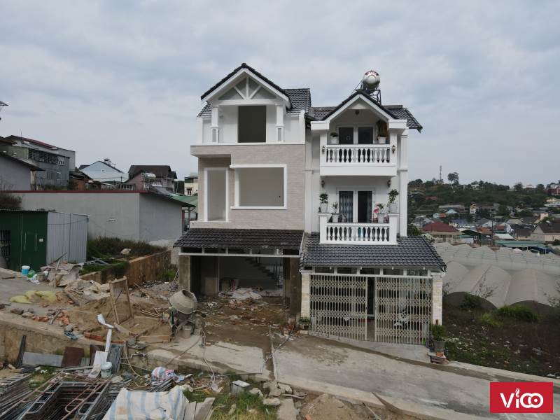 Bán nhà mới xây giá siêu sốc, đường Nguyền Đình Quân P5 Đà Lạt.