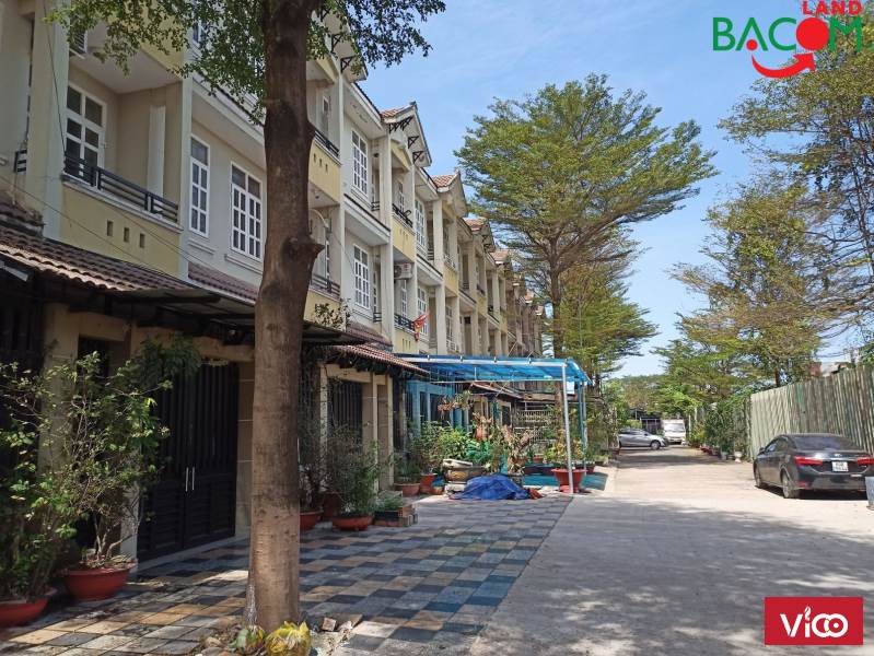 Nhà 1 trệt 2 lầu trong KHU DÂN CƯ CAO CẤP Tín Nghĩa, Tân Biên, liền kề AMATA