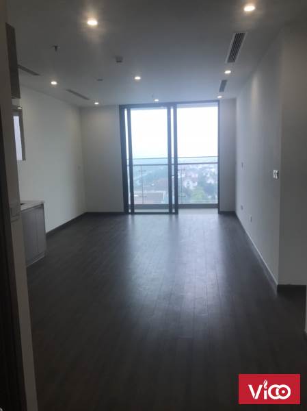 Chính chủ bán căn hộ chung cư Vinhomes Symphony Riverside, Long Biên DT 77m2 Giá 4.4 tỷ LH