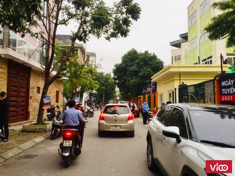 Chính chủ bán L.kề Văn Khê hơn 80m trung tâm Kinh doanh đỉnh của đỉnh.