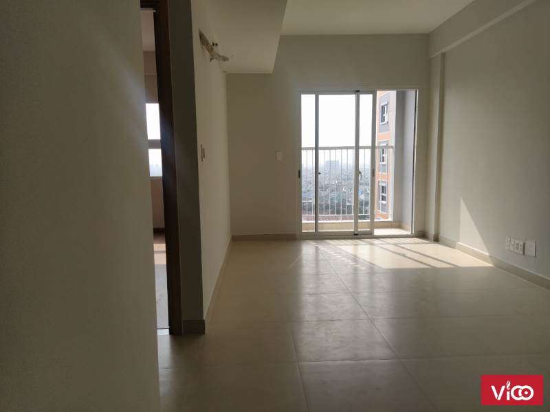 bán gấp căn hộ 1 pn1wc chung cư carilon 7 mới nhận nhà ,diện tích 50m2 view hồ bơi đẹp.