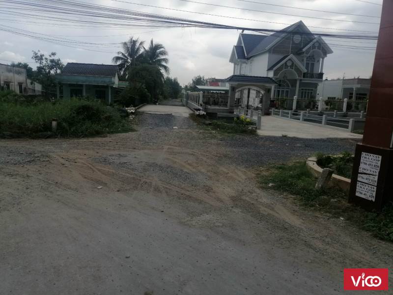 850m2 đất thổ cư cách đường nhựa 50m giá 4ty5 ấp 1binh đức bến lức Long An