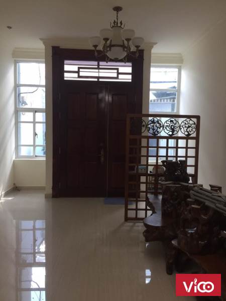 Bán Nhà Phố Đường Lê Trực Quận Bình Thạnh. DT 108m2. LH 0932155399.