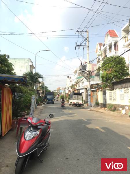 Cho thuê nhà mặt tiền Nguyễn Thị Thơi 5x28m,có gác, giá 9.5 triệu