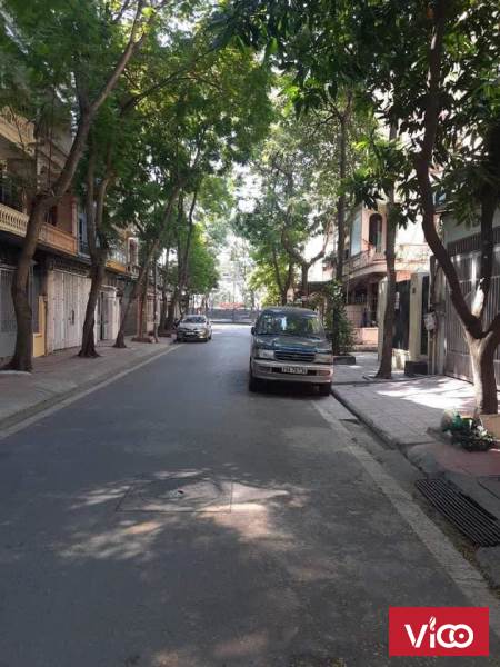 BÁN NHÀ KĐT ĐỊNH CÔNG.