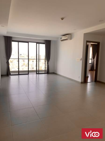 Chính chủ kẹt tiền cần bán gấp căn hộ 3 Phòng ngủ The Gold View Quận 4. Căn góc, giá thương lượng