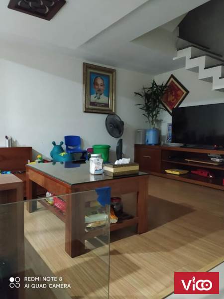 Bán nhà 5 tầng Trần Duy Hưng Cầu Giấy. Nhà đẹp, Gần chợ, ngõ thông, Nhỉnh 4 tỷ