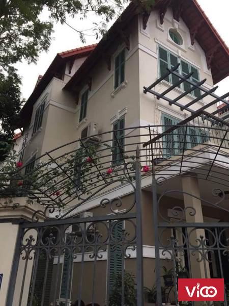 Bán biệt thự lô góc Việt Hưng,khu BT06,DT 228m,MT 21m,4 tầng,giá 23 tỷ.Lh0989126619.