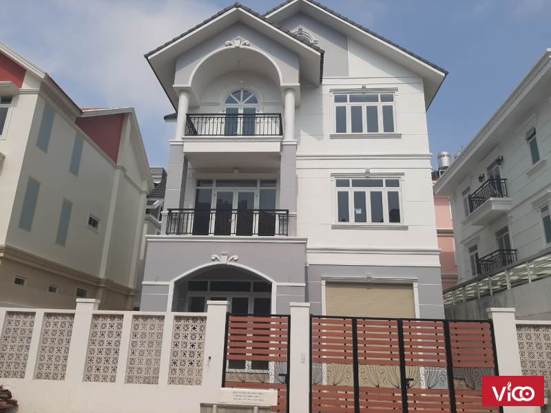 Bán Biệt Thự KDC Xây Dựng 5 Liên Phường, Phước Long B, Quận 9. DT 270m2 Giá 17 tỷ.