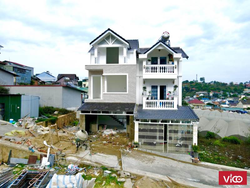 Bán nhà mới xây, view siêu đep đường Nguyễn Đình Quân P5 Đà Lạt.