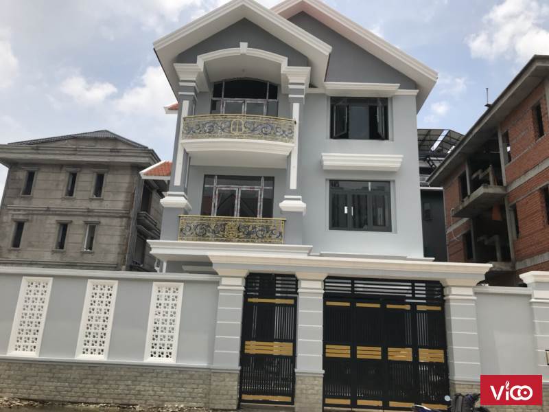 Bán Biệt Thự KDC Xây Dựng 5 Liên Phường, Phước Long B, Quận 9. DT 270m2 Giá 19.5 tỷ.