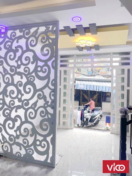 Bán nhà lầu 2 PN hẻm đường Hưng Phú Phường 9 Quận 8