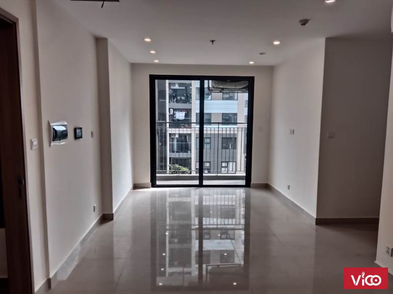 Căn 2PN2WC tại Vinhomes Smart City giá trên HĐ là gần 2,7 tỷ, gia đình chỉ bán 2,380 tỷ bao phí