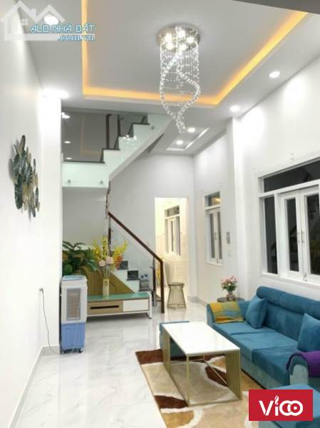 Bán Nhà Phố 803 HuỳNh TấN Phát, P Phú ThuậN, Q 7 114,6M2