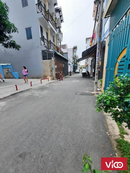 Nhà ngang 6m, căn góc, Lê Thị Riêng, Q12 73m2 3 tầng 5 tỷ 990