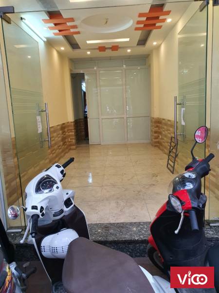 Cho thuê mặt bằng kinh doanh tầng 1 tại ngõ Định Công Thượng DT 18m2 Giá 5.5 tr/th LH 0973771128