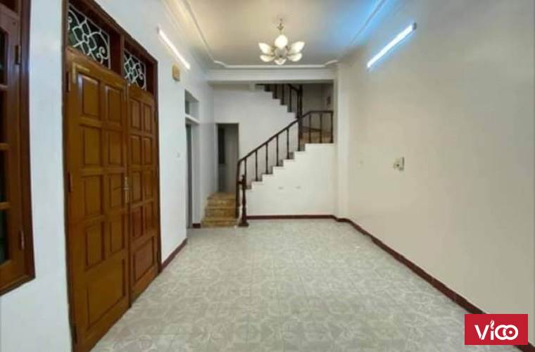 Gấp bán nhà Ngọc Hà 20m ô tô tránh 57m2x3T MT8.2 giá 6.2 tỷ.
