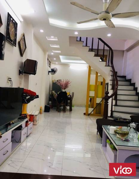Ngõ chợ Khâm Thiên Kinh doanh sầm uất Tấp nập khách tới lui